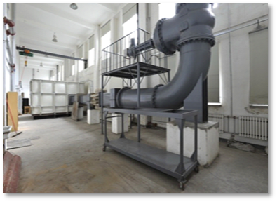 重力式低噪声水洞