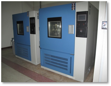 高低温恒定试验箱